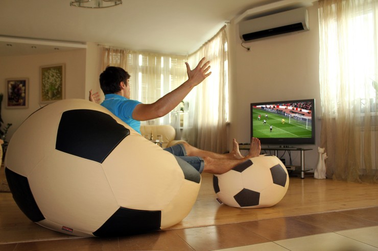 кресло мяч в интерьере