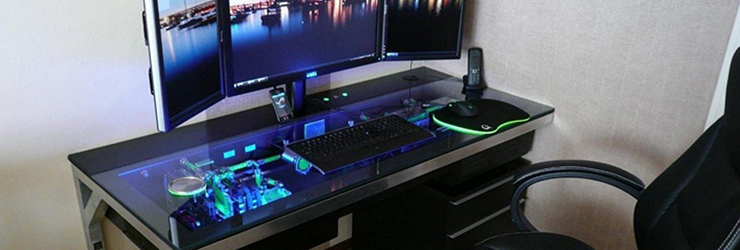 Neveroyatnyj kompyuternyj stol