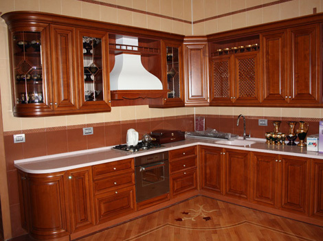 49 kuhnya s fasadami iz massiva 7