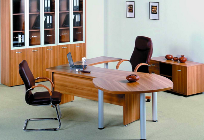 Mebel v ofis