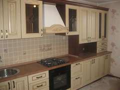 50 kuhnya s fasadami iz massiva 11