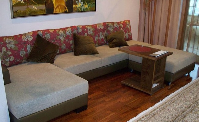 Divan shirokiy raskladnoy 1 