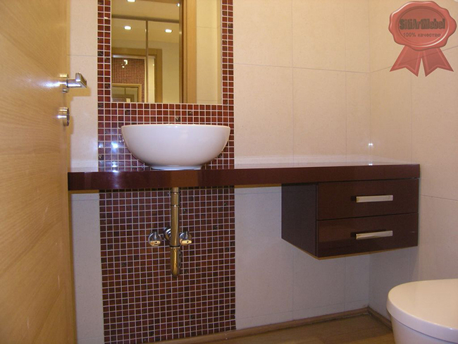 Bordovaja stoleshnica1