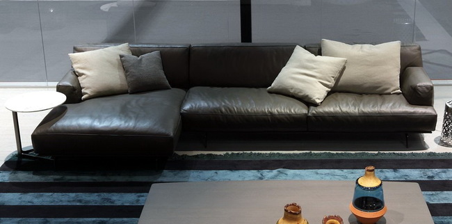 3divanpaulrihalliberouglovoy 1 