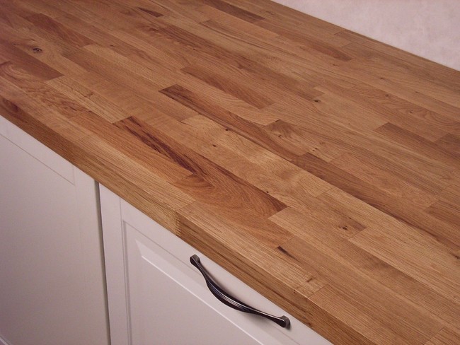 Stoleshnitsa dlya kuhni