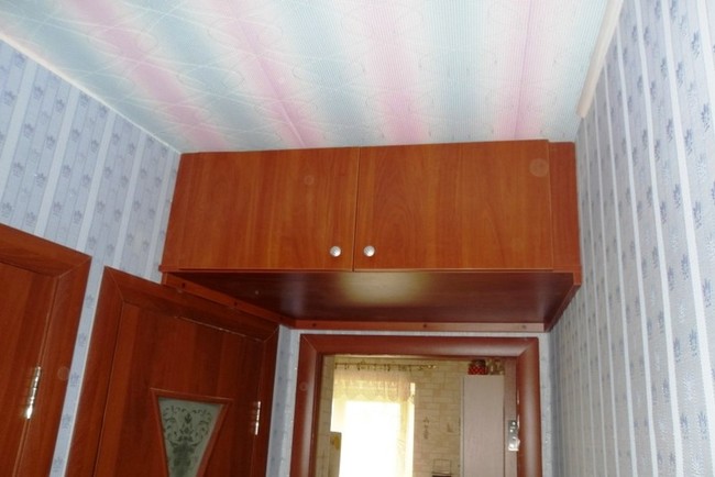 Antresoli v koridore 4