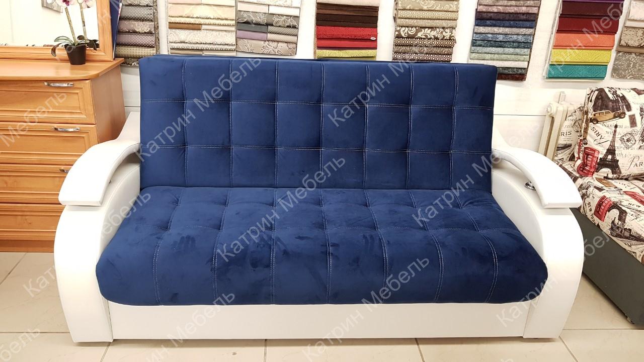 Стильные диваны. Диван christian fabric. Диван турин аккордеон. Диван cumberland grey 215. Диван с белыми подлокотниками.