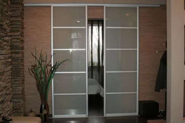 Peregorodka svetlaya