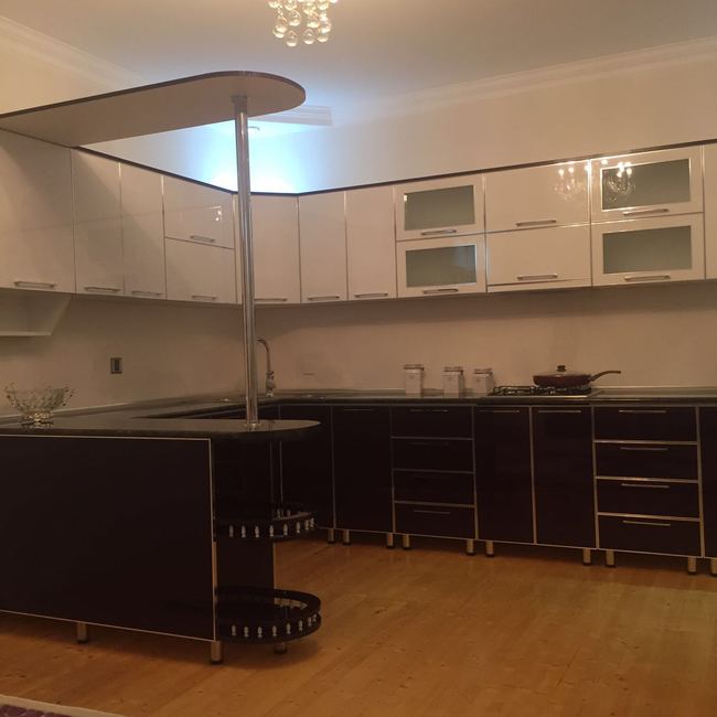 P obraznaya cherno belaya