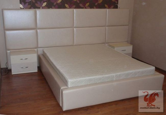 Krovat iz ekokozhi 11