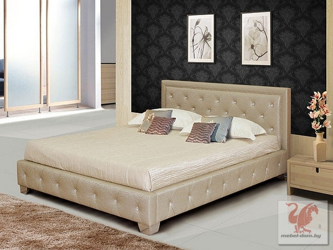 Krovat iz ekokozhi 16