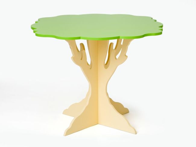 Stol madagaskar salatov