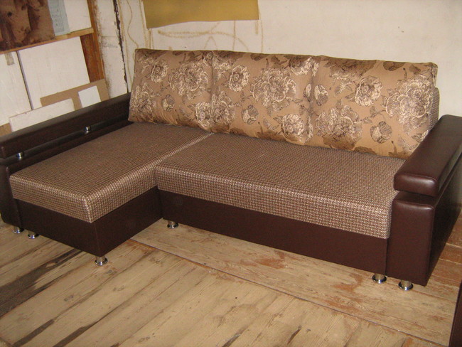 Uglovoi divan 2 1