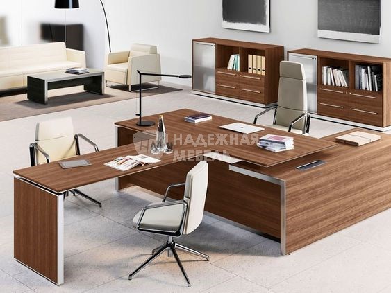 Stol dlya rukovoditelya 2