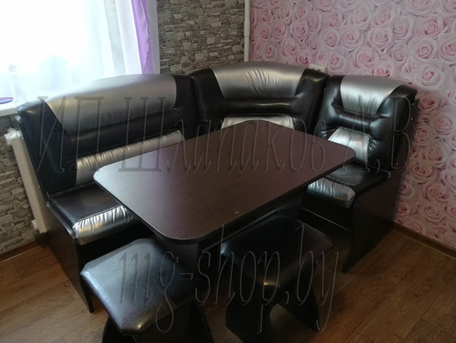 Kuhonnyj nabor alenka 6 chernyj serebristyj