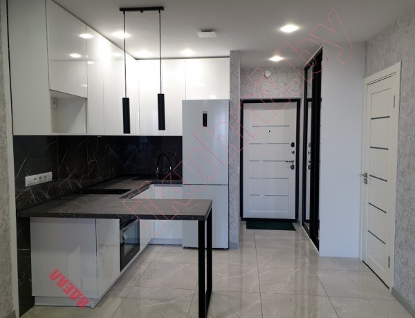 Af50 kuhnya v kvartiru studiyu s barnoj stojkoj 7%2801%29 0 1 600x460h