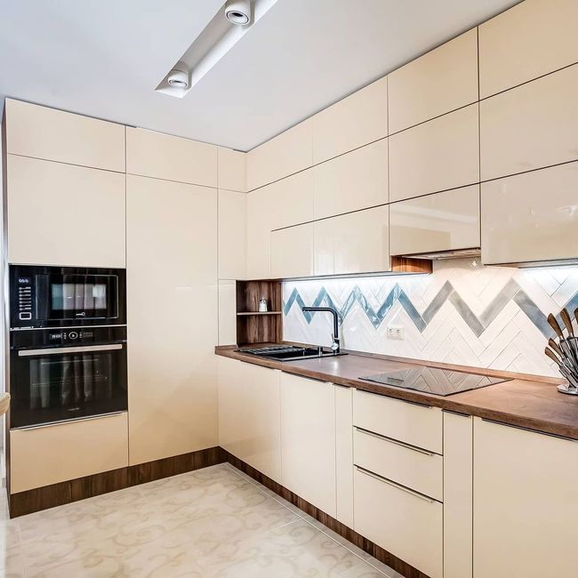 2%282%29 result 1080x1080