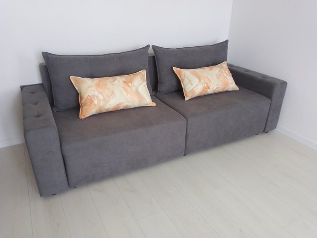 D57e618b e384 4ba6 85ac ec1c21449887