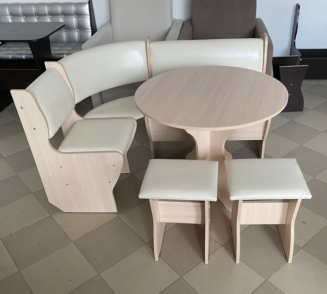 Image 28 08 23 11 58