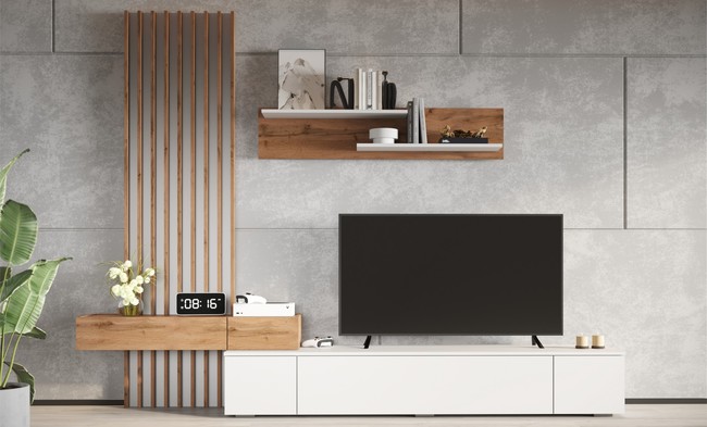 Ariana votan wite gl